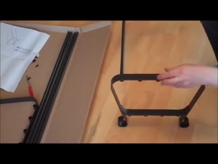 Ikea-Möbel aufbauen: Das Schuhregal 