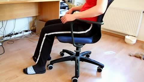 Arbeitsplatz ergonomisch einrichten