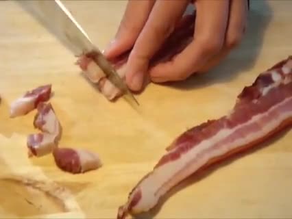 Kochen: Pasta mit grünem Spargel und Räucherspeck