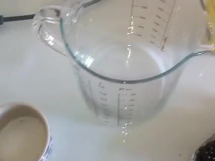 Fruchtbuttermilch selber machen