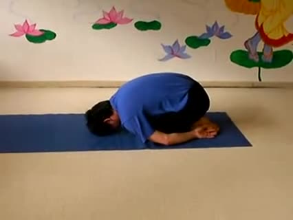 Handstand - Yoga Uebung zum Mitmachen