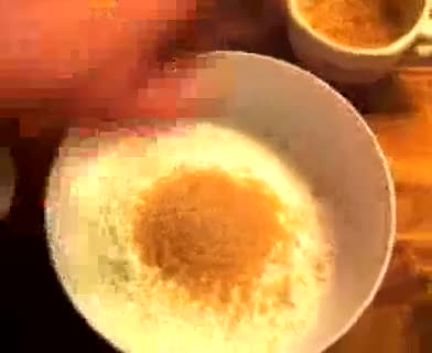 So macht man Pancakes luftig, fluffig und saftig!