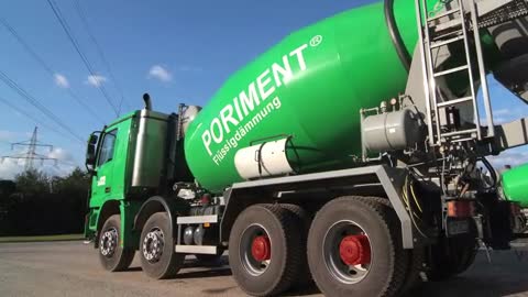 Effizienter Energieverbrauch beim Bauen mit Beton durch Einsatz von Flüssigdämmung