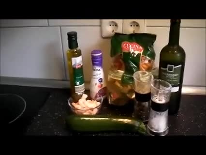 Rezept für Nudeln mit Zucchini und Garnelen