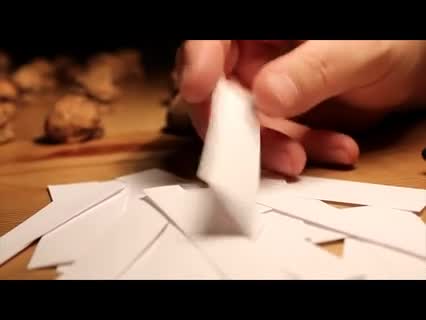 Adventskalender selber machen - aus Walnüssen