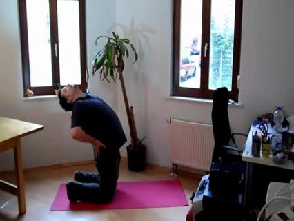 Yoga-Übungen: Die fünf Tibeter