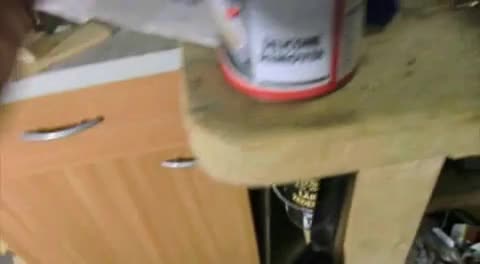 Harz vom Auto entfernen