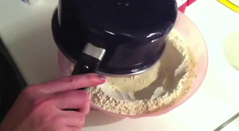 Stollenkonfekt backen