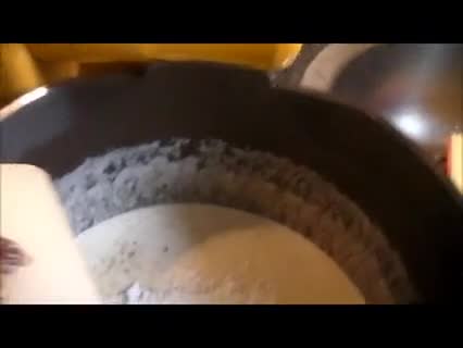 Mandel-Dattel-Lebkuchen backen