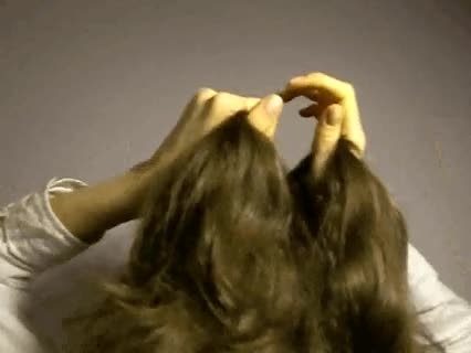 Haare flechten - so geht der Bauernzopf