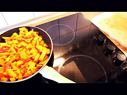 Kochen mit Kürbis: Maultaschen an karamellisiertem Hokaido und Knusperlauch