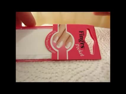 French Manicure selber machen (mit Lacura Beauty Set)