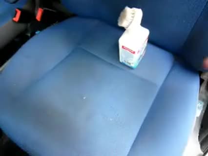 Auto-Sitzbezüge reinigen