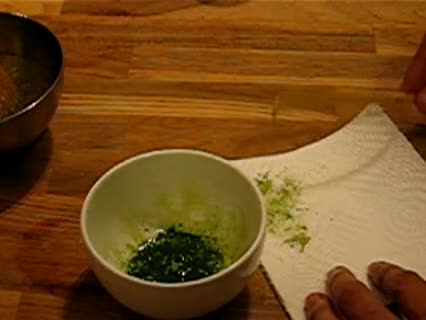 Matcha Tee traditionell zubereiten