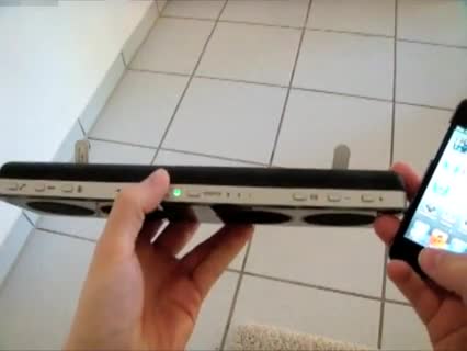 Logitech Pure Fi Mobile Bluetooth Lautsprecher Review (ideal für iPhone und iPod Touch)