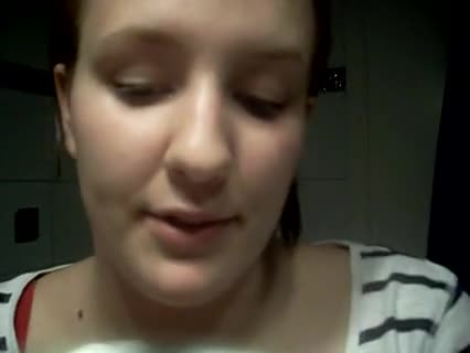 So trägt man Gel-Eyeliner auf!